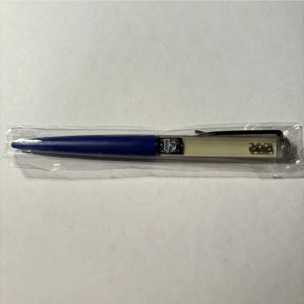Snickers Popables Have a Ball Floaty Pen Advertising Promo Chocolate Candy Bar